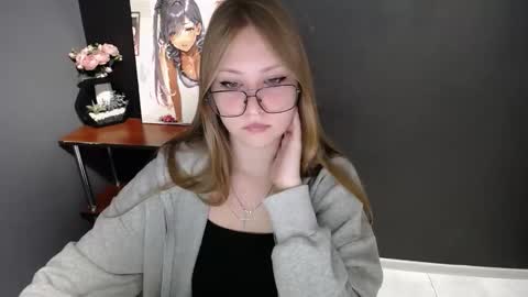 Veronica online show from 11.19.25