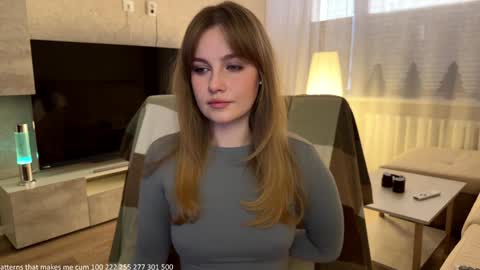 Snapshot of cute_siberian_girl chatting on 11.11.25 Ksenya online show from 11.11.25