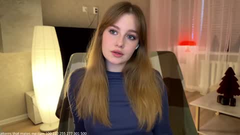 Snapshot of cute_siberian_girl chatting on 12.05.25 Ksenya online show from 12.05.25