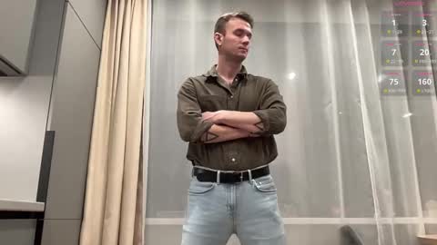 Snapshot of cute_skywalker chatting on 11.03.25 cute_skywalker online show from 11.03.25