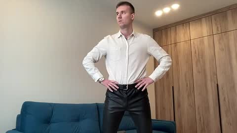 cute_skywalker online show from 04.04.26