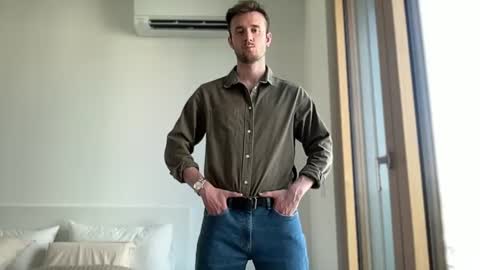 Snapshot of cute_skywalker chatting on 06.19.26 cute_skywalker online show from 06.19.26