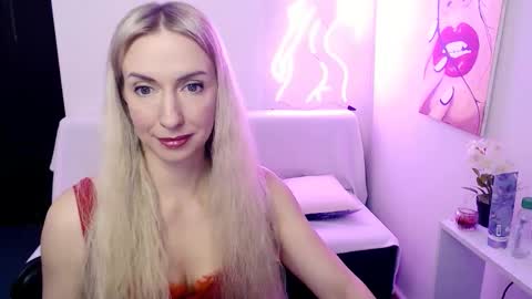 cute_smile_shy online show from 02.26.26