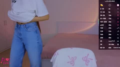 Ariel online show from 10.08.25