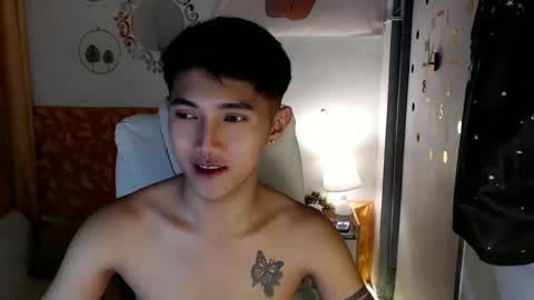 Snapshot of cuteasiancock98 chatting on 03.05.25 Steph online show from 03.05.25