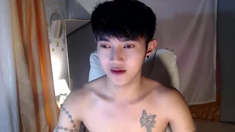 Snapshot of cuteasiancock98 chatting on 10.03.25 Steph online show from 10.03.25