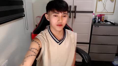 Snapshot of cuteasiancock98 chatting on 05.16.26 Steph online show from 05.16.26