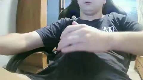 Snapshot of cuteboy090 chatting on 09.10.25 Cuteboy090 online show from 09.10.25