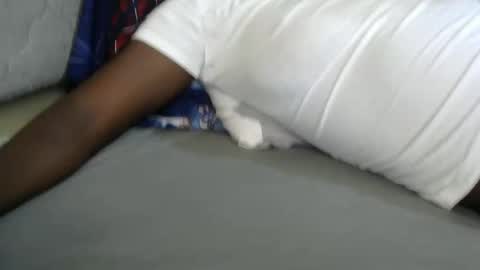 Snapshot of cutebrownie1998 chatting on 03.12.26 VALLARY online show from 03.12.26