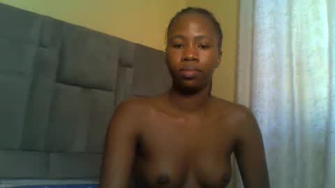 Snapshot of cuteebony16 chatting on 06.04.26 tawi online show from 06.04.26