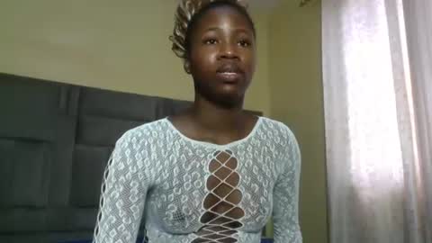Snapshot of cuteebony16 chatting on 07.08.26 tawi online show from 07.08.26