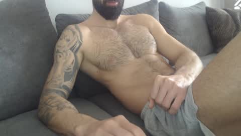 cuteeboy online show from 04.10.26