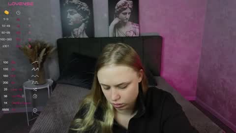 Snapshot of cutefever chatting on 05.04.26 Amyy online show from 05.04.26