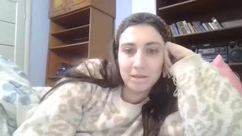 cutekattie online show from 12.21.25