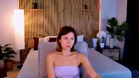 Snapshot of cutemirage chatting on 06.19.26 cutemirage online show from 06.19.26