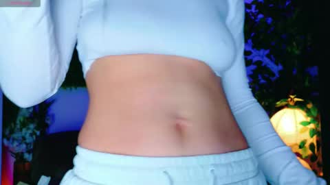 Snapshot of cuteness__girl chatting on 10.05.25 cuteness__girl online show from 10.05.25