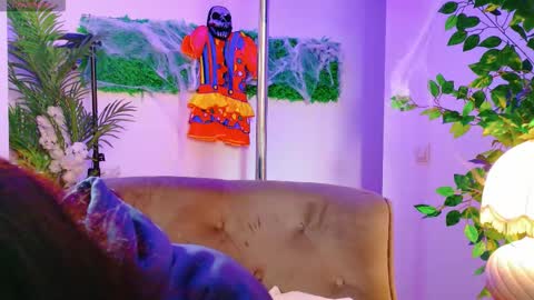 Snapshot of cuteness__girl chatting on 11.01.25 cuteness__girl online show from 11.01.25