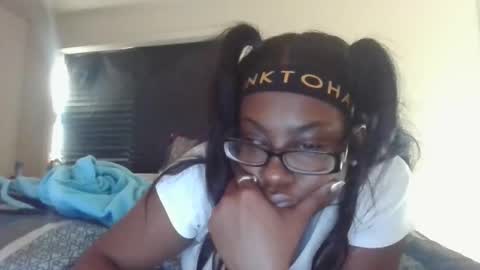 mary mack online show from 11.05.25