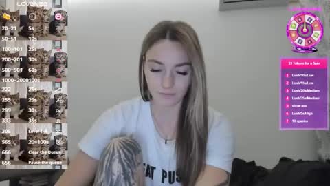 Snapshot of cutestdemon chatting on 01.11.25 Im saving up to fix my favorite car online show from 01.11.25