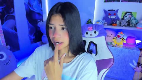  - independent model online show from 12.28.24