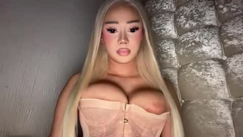 Snapshot of cutesydoll chatting on 04.09.26 cutesy doll online show from 04.09.26