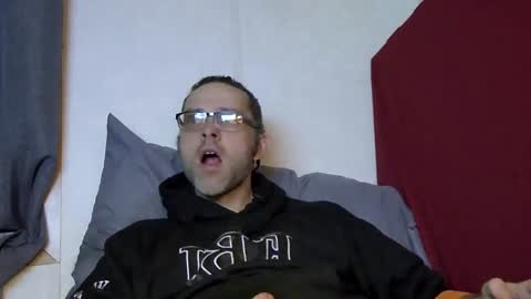 Snapshot of cuteteddybare chatting on 05.13.26 cuteteddybare online show from 05.13.26