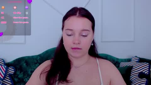 Nika  online show from 10.04.25