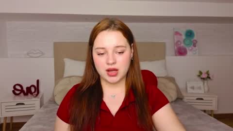 Snapshot of cutie__cutiee_ chatting on 06.13.26 Nika online show from 06.13.26
