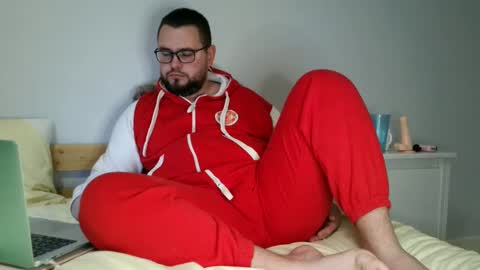 Snapshot of cutie_ben chatting on 02.28.25 Ben hot video on page online show from 02.28.25