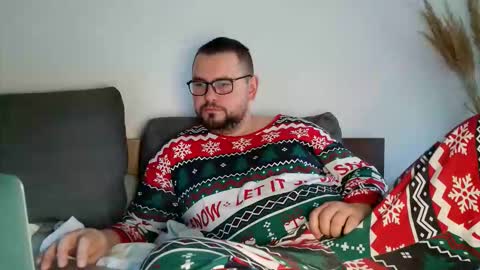 Snapshot of cutie_ben chatting on 01.15.26 Ben hot video on page online show from 01.15.26