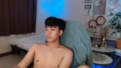 Neil Taylor online show from 12.16.25