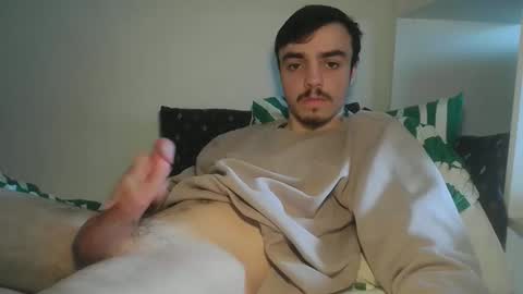 Snapshot of cutie_garlix chatting on 04.07.26 cutie garlix online show from 04.07.26