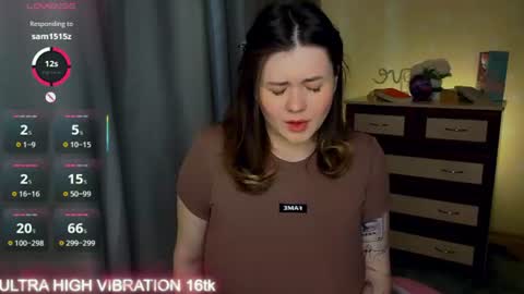 Snapshot of cutie_mili chatting on 07.20.26 mili online show from 07.20.26