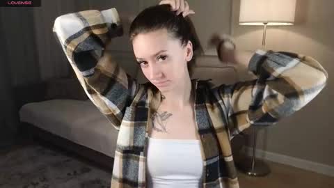 Snapshot of cutie_naughty_girl chatting on 12.14.25 Kate online show from 12.14.25