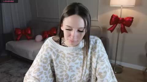 Snapshot of cutie_naughty_girl chatting on 02.25.26 Kate online show from 02.25.26