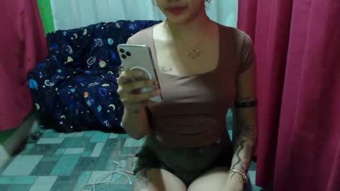 Snapshot of cutiepinay_chesca chatting on 03.04.25 cutiepinay_chesca online show from 03.04.25