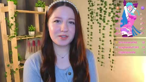 Snapshot of cutierudy chatting on 05.09.26 Hello im Rudy online show from 05.09.26