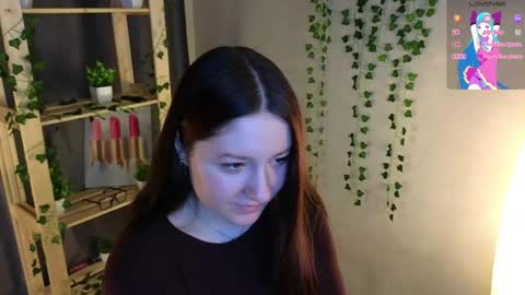 Snapshot of cutierudy chatting on 05.11.26 Hello im Rudy online show from 05.11.26