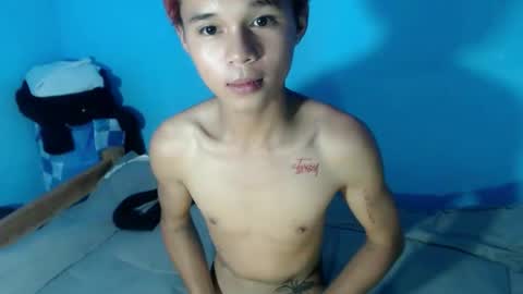 Snapshot of cutiewalter chatting on 04.19.26 cutiewalter online show from 04.19.26