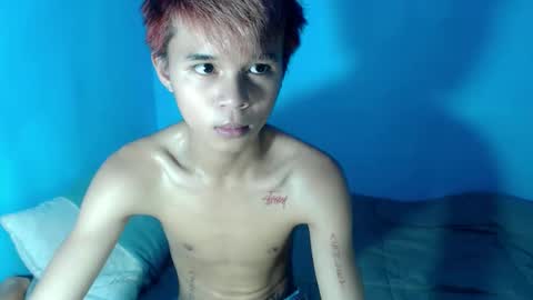 Snapshot of cutiewalter chatting on 04.22.26 cutiewalter online show from 04.22.26