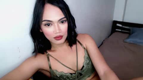 Snapshot of cutiezay999 chatting on 05.18.26 ZAYNA DONT FORGET TO FOLLOW MY ROOM online show from 05.18.26