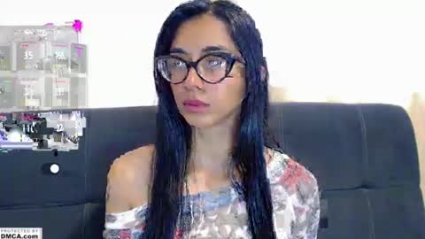 Snapshot of cutte_kitty_ chatting on 08.06.26 miss ari online show from 08.06.26
