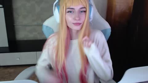 Snapshot of cutti_crystal chatting on 02.17.26 Cutti Crystal online show from 02.17.26