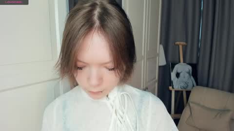 Snapshot of cuty_petite chatting on 05.15.26 Anne online show from 05.15.26