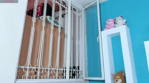Snapshot of cuty_sexy_hotxx chatting on 04.20.26 LIZETH online show from 04.20.26