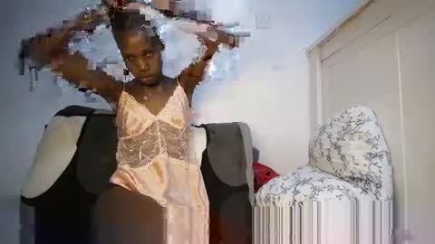 cutybella_ online show from 02.06.25