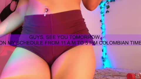 Snapshot of cybercami chatting on 12.17.24 Camila online show from 12.17.24