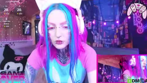 Snapshot of cybernekko chatting on 08.05.26 Neko online show from 08.05.26