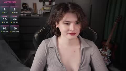 Snapshot of cybersamuraii chatting on 06.18.26 Helen Blossom online show from 06.18.26