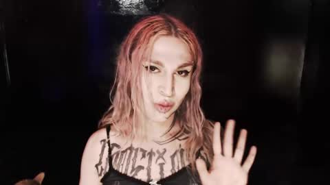 Nikki online show from 10.31.25